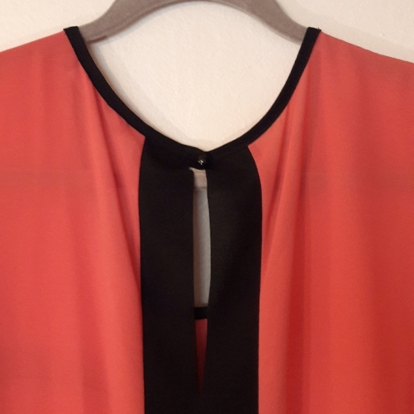 Fashion 2 Figure Pretty Long/short blouse - Picture 3 of 5